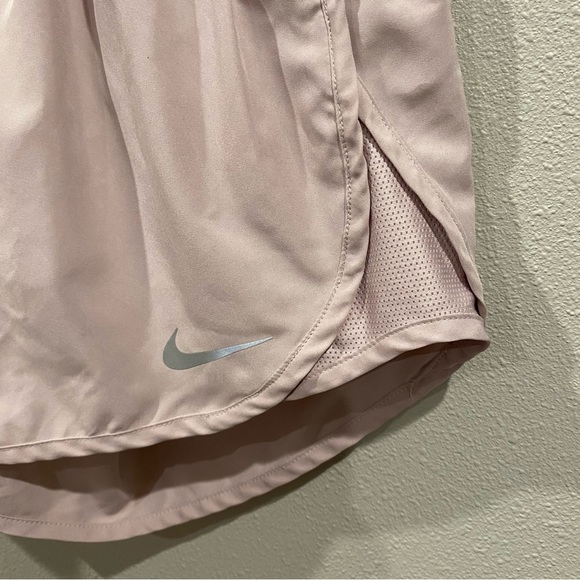 Nike Running Athletic Shorts with Liner Light Pink Small - Picture 2 of 6